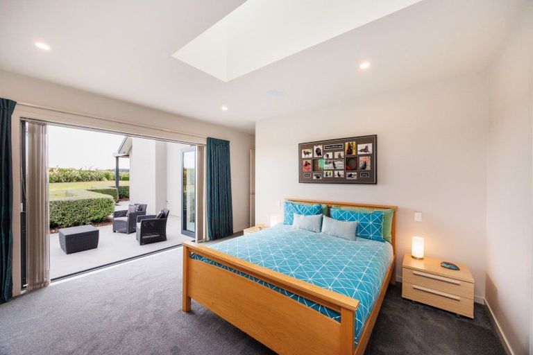 Photo of property in 581 Lethbridge Road, Halcombe, Feilding, 4775