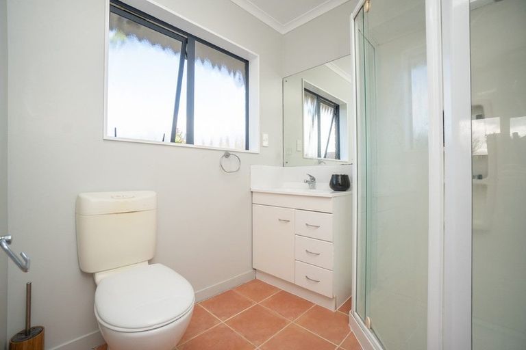 Photo of property in 155 Schnell Drive, Kelvin Grove, Palmerston North, 4414