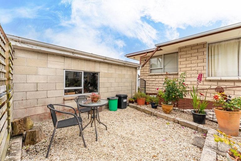 Photo of property in 40 Wharfe Street, South Hill, Oamaru, 9400