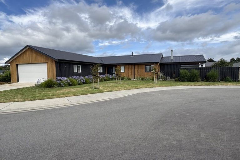 Photo of property in 11 Peony Drive, Greytown, 5712