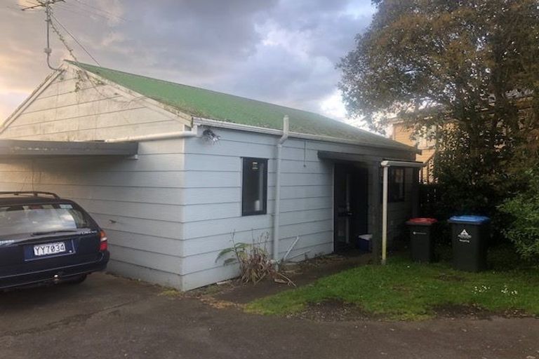 Photo of property in 24a Lunn Avenue, Mount Wellington, Auckland, 1072