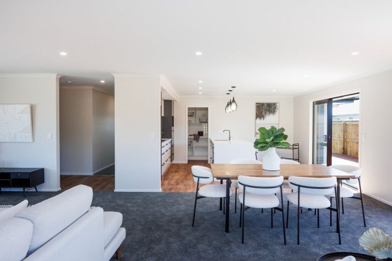 Photo of property in 87 Freedom Drive, Kelvin Grove, Palmerston North, 4470