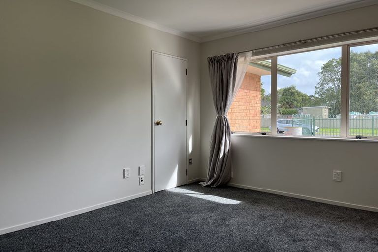 Photo of property in 1 Solan Drive, Waimauku, 0812