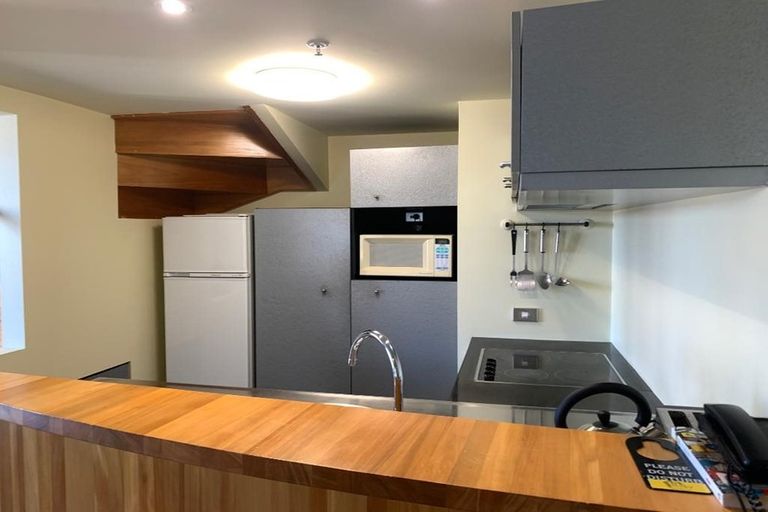 Photo of property in St Pauls Apartments, 50/43 Mulgrave Street, Thorndon, Wellington, 6011