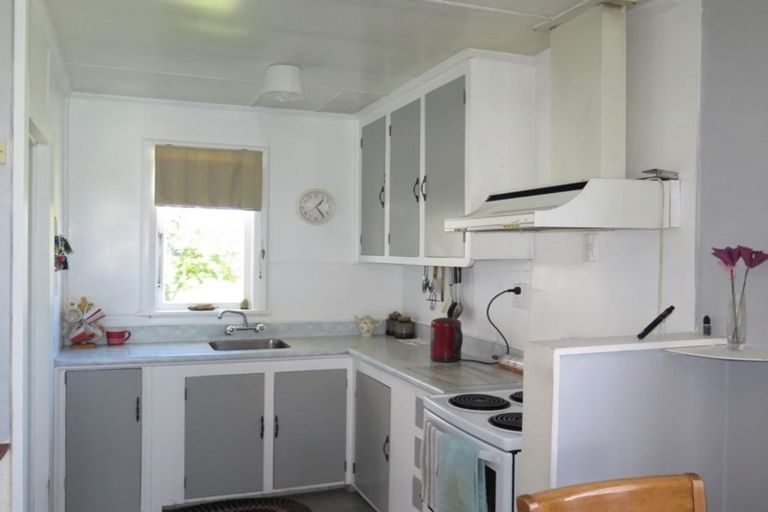 Photo of property in 13 Clifford Street, Pareora, 7912