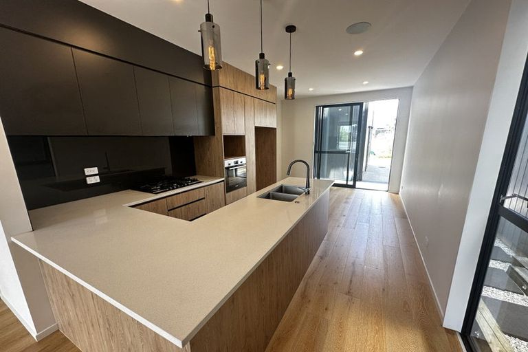 Photo of property in 25 Onekiritea Road, Hobsonville, Auckland, 0616