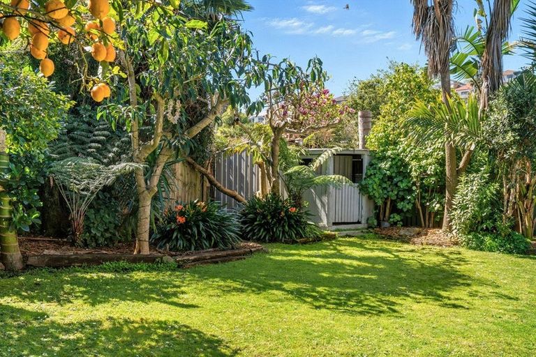 Photo of property in 45 Waitaha Road, Welcome Bay, Tauranga, 3112