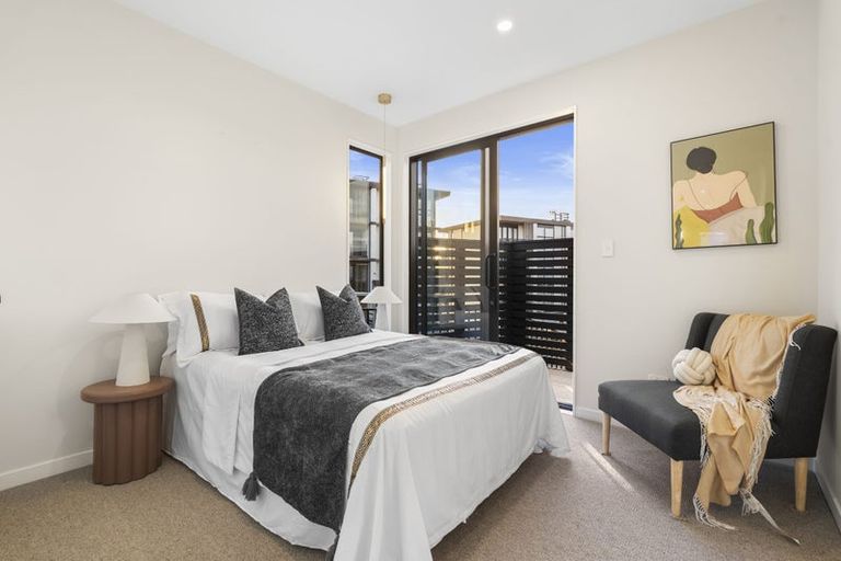 Photo of property in 2 Kiokio Street, Long Bay, Auckland, 0630