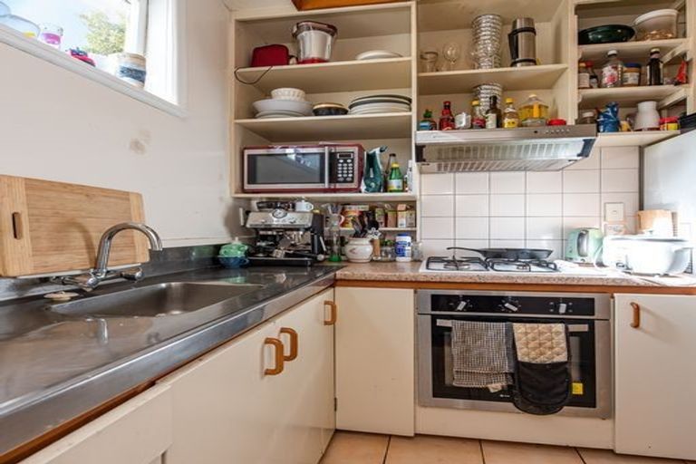 Photo of property in 152 Hanson Street, Newtown, Wellington, 6021