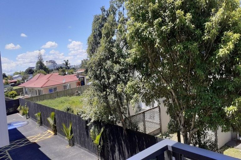 Photo of property in 107/8 Gray Avenue, Mangere East, Auckland, 2024