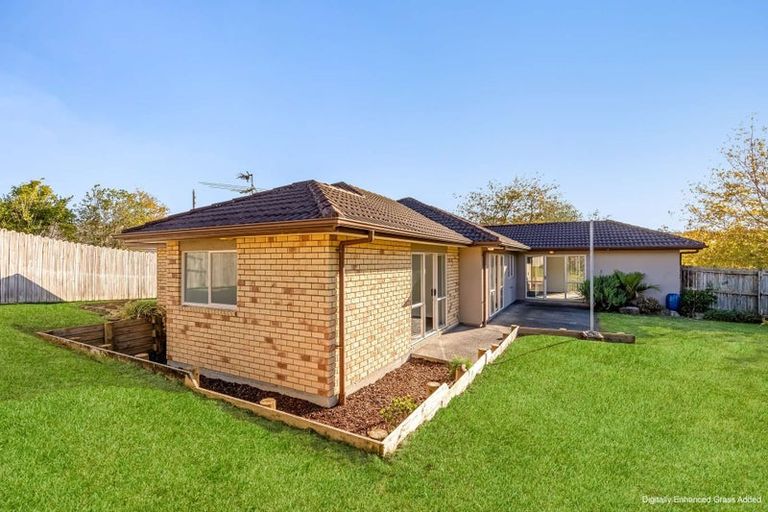 Photo of property in 6 Bibury Avenue, Henderson, Auckland, 0612