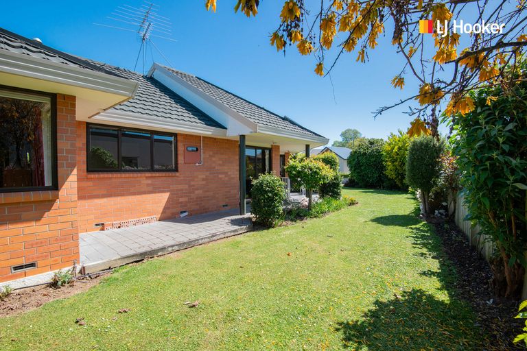 Photo of property in 10 Bishop Verdon Close, Mosgiel, 9024