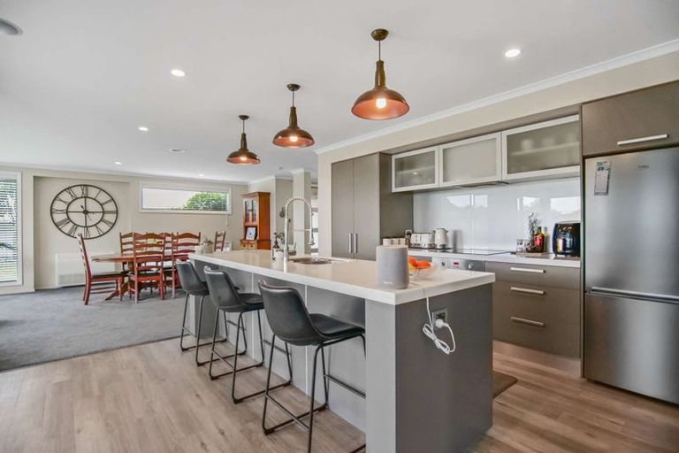 Photo of property in 96 Brougham Street, Westport, 7825