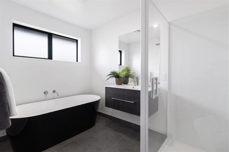 Photo of property in 3 Meadow Lane, Tinwald, 7774