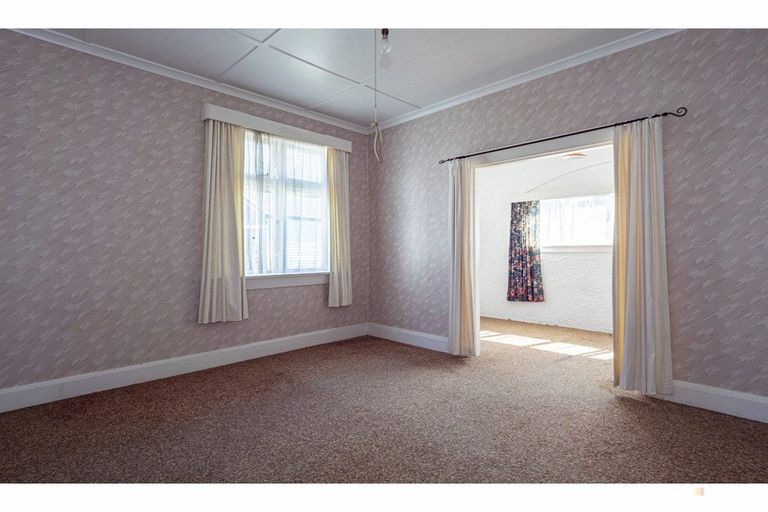 Photo of property in 26 Jollie Street, Geraldine, 7930