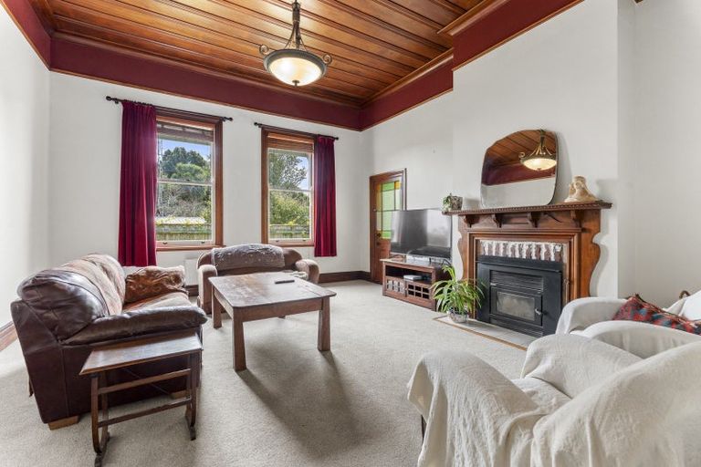 Photo of property in 40 Princess Street, Waitara, 4320