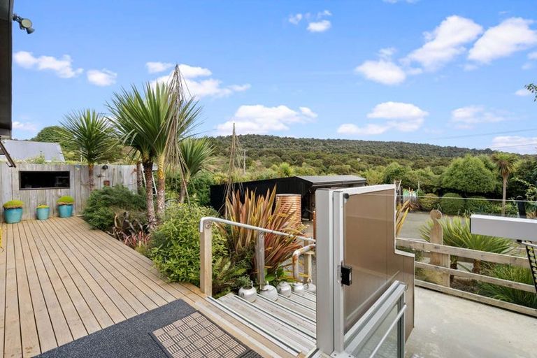 Photo of property in 2519 Papatowai Highway, Papatowai, Owaka, 9586