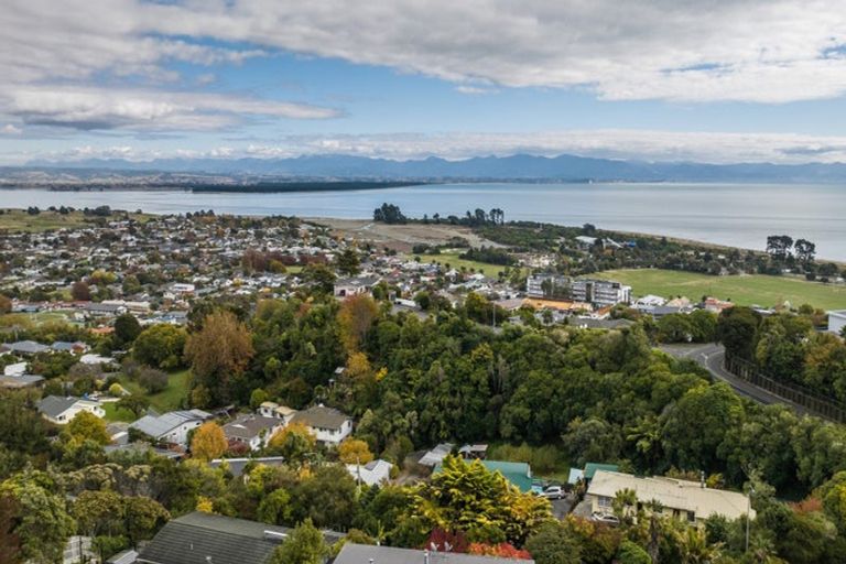 Photo of property in 96 Tosswill Road, Tahunanui, Nelson, 7011