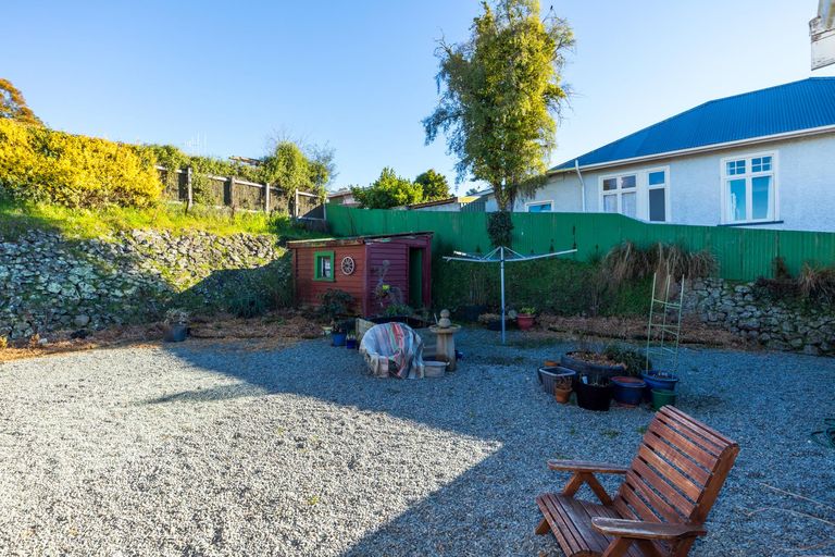 Photo of property in 12 Coulter Place, Geraldine, 7930