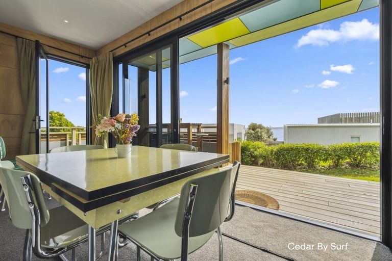 Photo of property in 14 Whaanga Road, Raglan, 3297