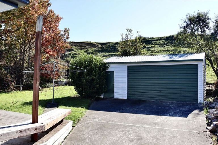 Photo of property in 15 Takahe Street, Taihape, 4720