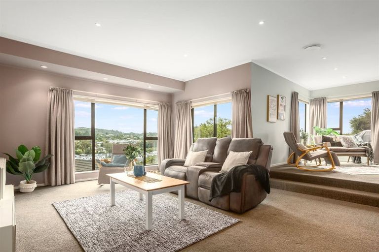 Photo of property in 14 Spyglass Lane, Whitby, Porirua, 5024