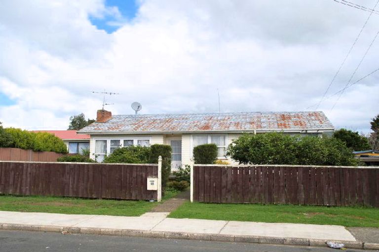 Photo of property in 18 Parker Crescent, Otara, Auckland, 2023