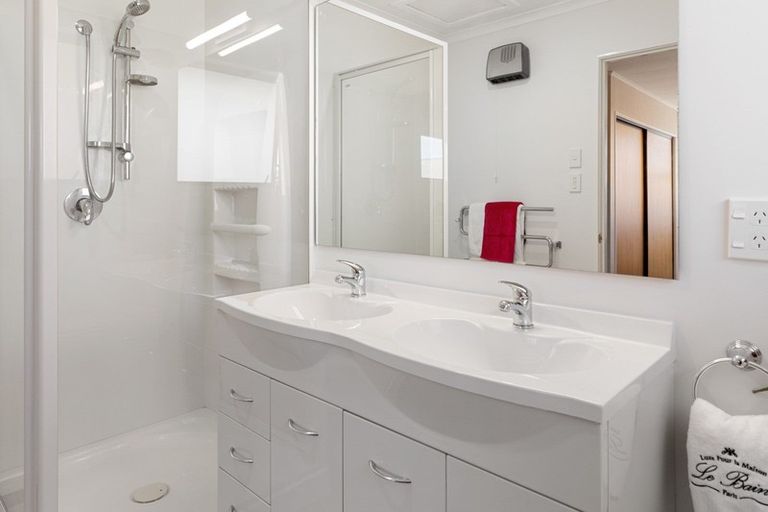 Photo of property in 5 Stead Crescent, Stoke, Nelson, 7011