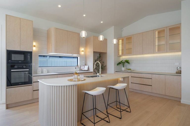 Photo of property in 25 Uatoto Road, Clarks Beach, 2122