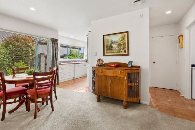 Photo of property in 3/84 Braid Road, St Andrews, Hamilton, 3200