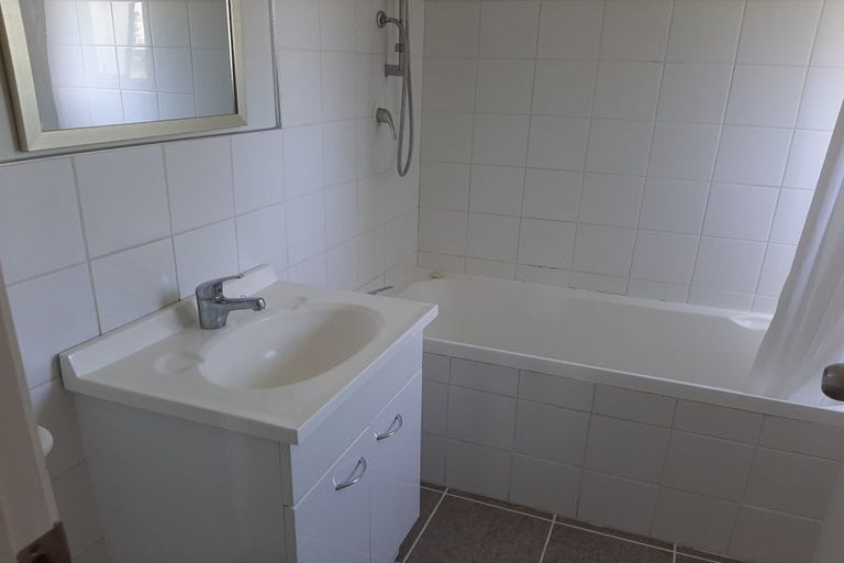 Photo of property in 12 Wakelin Road, Beachlands, Auckland, 2018