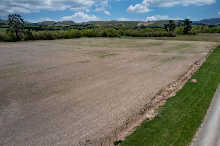 Photo of property in 50 Mcraes Road, Waikari, 7385