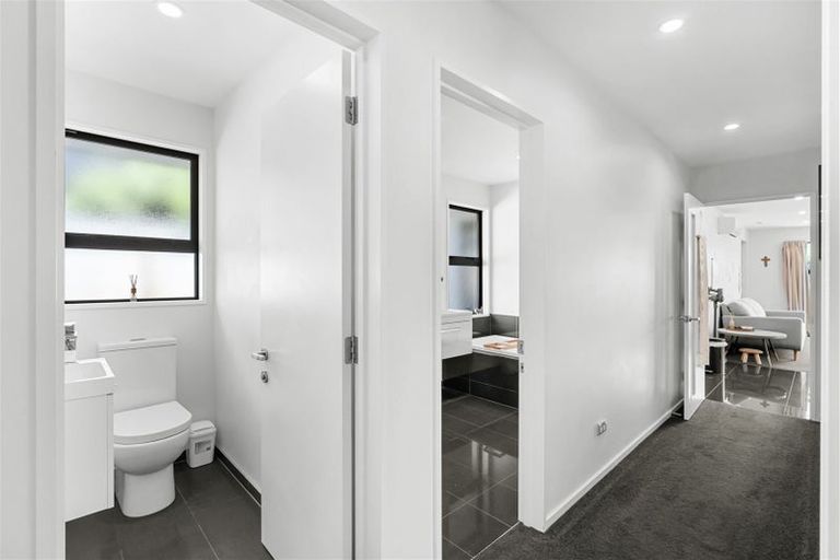 Photo of property in 8 Capil Court, Halswell, Christchurch, 8025