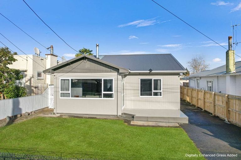 Photo of property in 45 Moana Street, Whanganui East, Whanganui, 4500