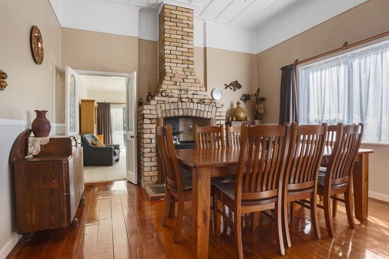 Photo of property in 75-77 Beach Road, Katikati, 3129