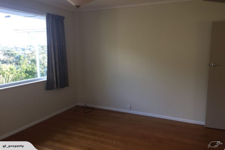 Photo of property in 73 Archers Road, Hillcrest, Auckland, 0629