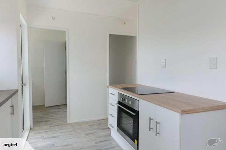 Photo of property in 107a Pohutukawa Drive, Owhata, Rotorua, 3010