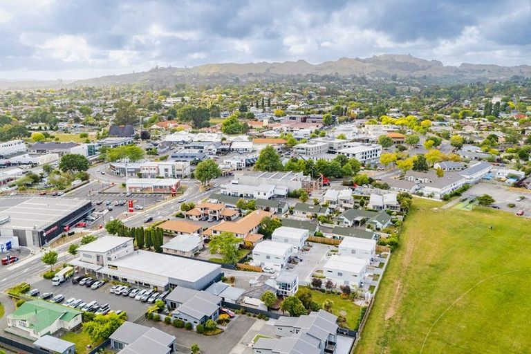 Photo of property in 6 Beaumont Lane, Havelock North, 4130