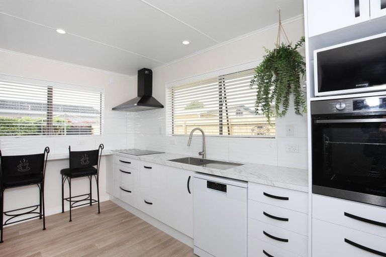 Photo of property in 1 Caroline Drive, Feilding, 4702