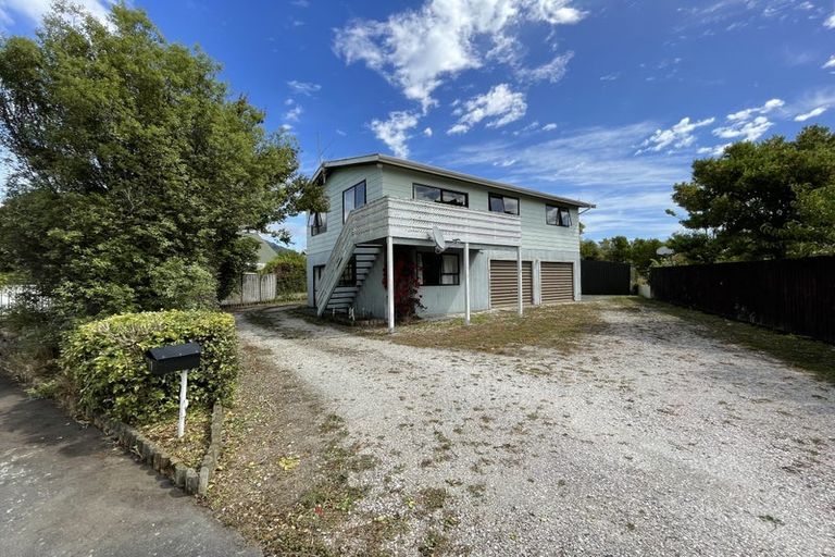 Photo of property in 10 Huia Street, Waikawa, Picton, 7220