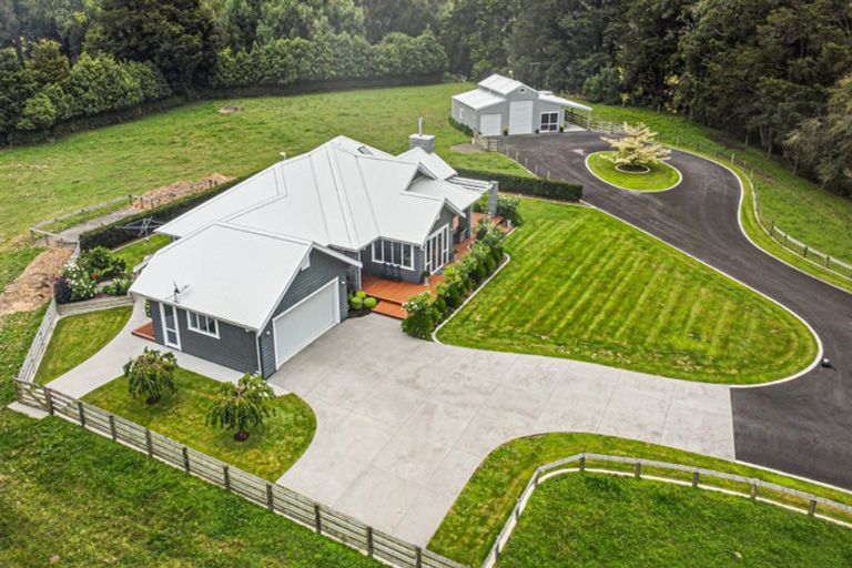 Photo of property in 86 Ngarua Road, Waitoa, 3310