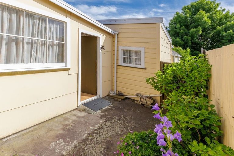Photo of property in 61 Shearman Street, Waimate, 7924