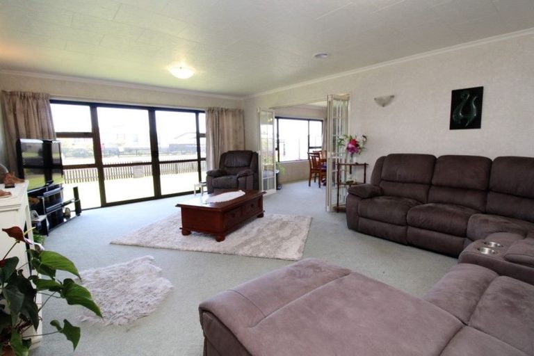 Photo of property in 16 Mangati Road, Bell Block, New Plymouth, 4312