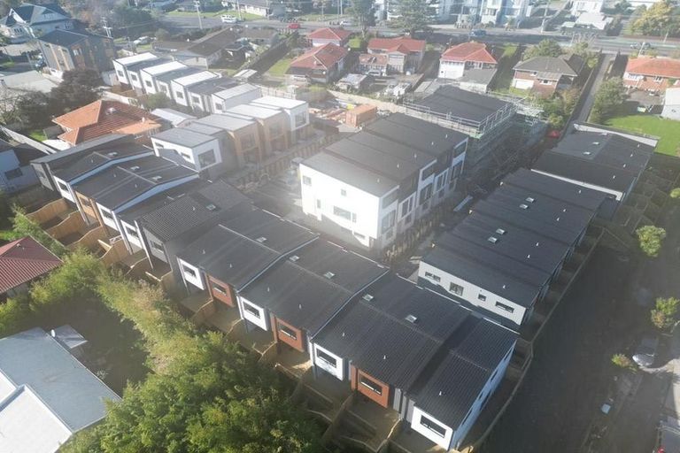 Photo of property in 1 Rolfe Place, Taihape, 4720