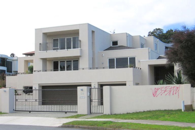 Photo of property in 35 Eynsham Court, Dannemora, Auckland, 2016