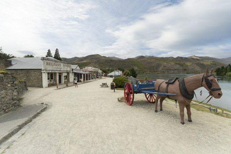 Photo of property in 38 Monaghan Street, Cromwell, 9310