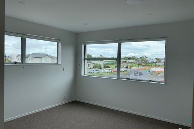 Photo of property in 4 Kawe Marie Lane, Takanini, 2112