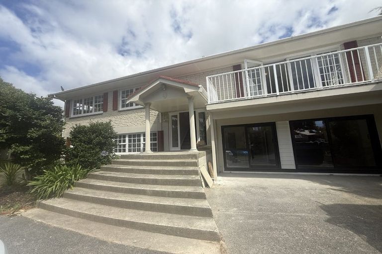 Photo of property in 82 Woodlands Crescent, Browns Bay, Auckland, 0630