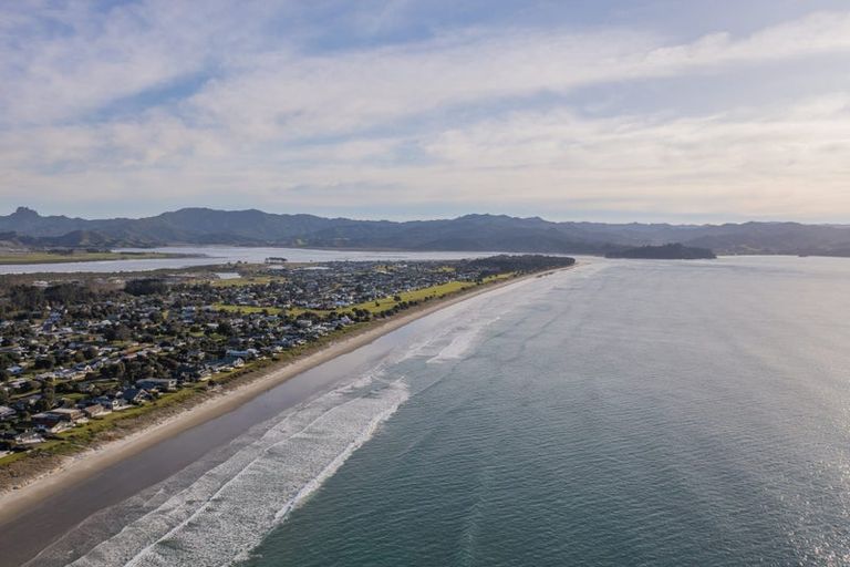 Photo of property in 117 Kopani Road, Matarangi, 3592