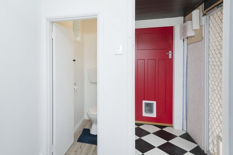 Photo of property in 37 Muir Street, Te Hapara, Gisborne, 4010